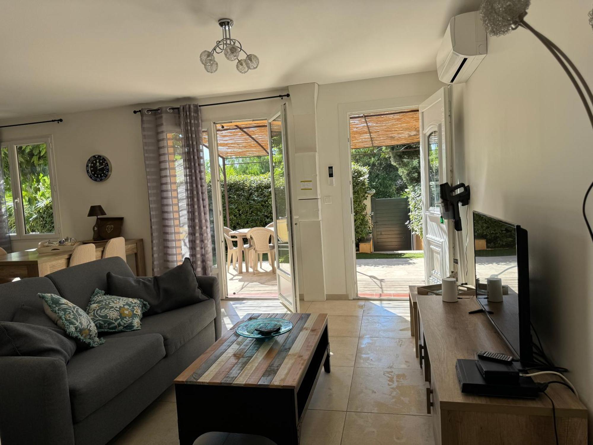 Villa, Maison Independante, Avec Piscine Privative Puget-sur Argens Zewnętrze zdjęcie